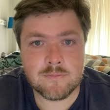 19 from Glasgow 🙃 you?