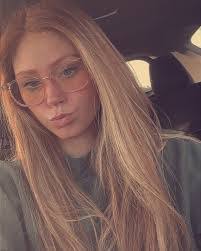 Torie Taylor's Instagram, Twitter & Facebook