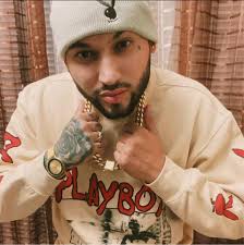 Aroldis Chapman lanzando sus 102...