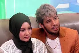 Penyanyi muda sandra dianne meninggal dunia di usia 25 tahun. 5 Fakta Bayi Kembar Irish Bella Dan Ammar Zoni Meninggal Penyebab Hingga Kondisi Terkini Halaman All Kompas Com