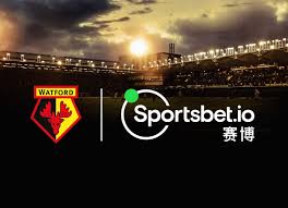 Sportsbet.io provides the best bitcoin sports betting experience available. Watford Kundigt Sportsbet Io Trikot Sponsoring An Zeigt Endgultiges Heimtrikot 19 20 Mit Neuem Sponsor Nur Fussball