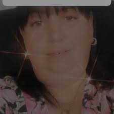 As an ex-pat living in Australia for the past 50 years I frequently wonder  about distant friends from my Bolton days. And I am sure someone somewhere  knows something about them. Here