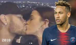 Mesmo longe de bruna marquezine, neymar jr. Neymar Jr Girlfriend Instagram The Best Undercut Ponytail