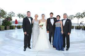 Bir cevap yazın cevabı iptal et. Cenk Akyol Ile Naz Aydemir Evlendi Ing Basketbol Super Ligi