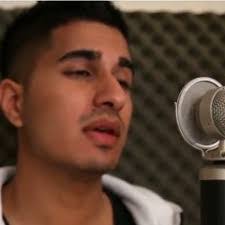 Avi Munjal's Instagram, Twitter & Facebook