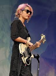 Jenny Lee Lindberg Glastonbury Festival Guitar Girl Warpaint Band Guitar