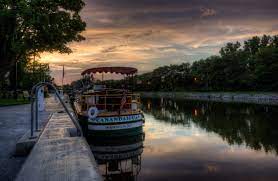 Packet Boat At Sunset On The Erie Canal Erie Canal Canal Erie