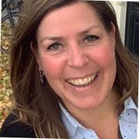 200+ 'Quadflieg' profiles