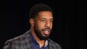 East Kentwood's Kimbrough retiring as football coach