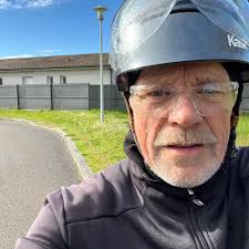 Victor Bosoni est devenu à 23 ans le plus jeune vainqueur de la  Transcontinental Race, la plus prestigieuse des courses ultra ! 5000  kilomètres, 10 jours de course, 26,7 km/h de moyenne.