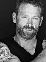 Max Martini's Instagram, Twitter & Facebook