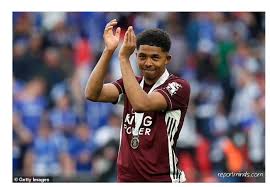 Jun 06, 2021 · a leicester star instrumental to their maiden fa cup success has clarified the situation after claiming he was 'tricked' into wearing an arsenal shirt. Leicester City Star Wesley Fofana Spotted Posing With Friends While Wearing An Arsenal Shirt Photos Report Minds