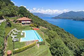 The most popular areas in the last years, lake maggiore luxury property market has experienced a growing trend in supply and demand, both for sale and for rental. Lago Maggiore N1307 La Porta Vacanze