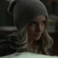 Emma and Snow and Charming