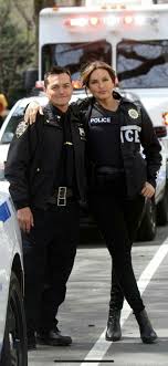Barba's interference in the case puts the da's office in jeopardy. Pin On Svu