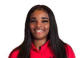 Taryn Frank's Instagram, Twitter & Facebook