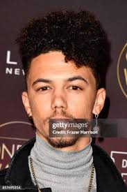 524 Dominique Harrison Photos & High Res Pictures