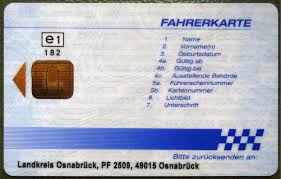 Ab 2006 wurden alle neu zugelassenen größeren lkw nur noch mitdigitale tachographen ausgestattet. Datei Fahrerkarte 2007 Rueckseite Jpg Wikipedia