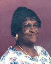 Marie Hollingsworth's Instagram, Twitter & Facebook