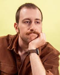 La famiglia. We used to visit this beach every summer, it was a wonder to  be back at the tail end of winter. Love y'all forever 🖤