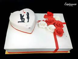 Before celebrate the wedding with wedding cakes, be sure also to give a special gift along with a special cake anyway. Esperance Cake Design Engagement Cake Cakedesign Cake Engagement Engagementcake Facebook