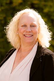 Sharie Thomas's Instagram, Twitter & Facebook