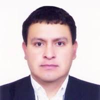 200+ perfiles de «César César»