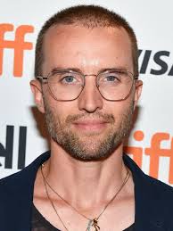 Aaron Poole's Instagram, Twitter & Facebook