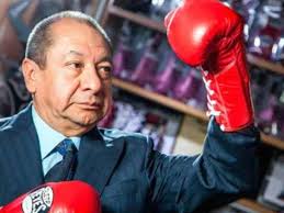 Fallece el creador de guantes 'Cleto Reyes'