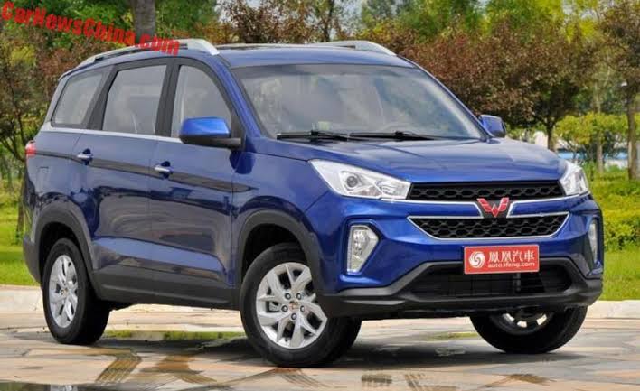 The sleek exterior design of the modern Wuling Hongguang S3 family vehicle., AI generated