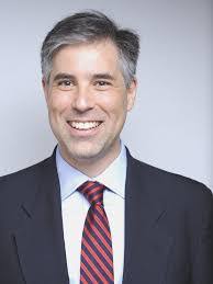 Romi Kadri's Instagram, Twitter & Facebook