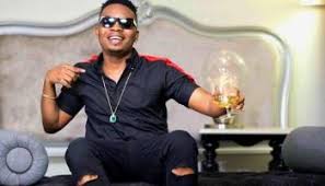 The bobo singer who released his banging carpe diem album in october 2020, announced a new music project titled uy scuti via his social media accounts. Download Olamide Uy Scuti Album Wap Morenaija Ng