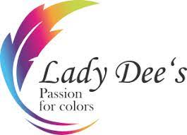Die garne werden mit viel sorgfalt und liebe zur farbe aus mehreren, feinen einzelfäden zusammengestellt und von hand zu mehrfädigen knäulen gewickelt. Lady Dees Traumgarne