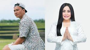 Ternyata gisel tipe cewe yang dominan di…' itu, niki berusaha mengungkap tentang urusan pribadi gisel, salah. Iw4lqgqmqcumrm