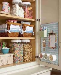 21 Super Astuces Pour Gagner De L Espace A La Maison Astuce Rangement Rangement Cuisine Rangement Organisation