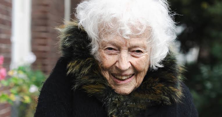 Schrijfster Marjan Berk (93) overleden | Het Parool