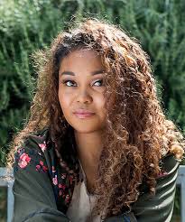 However, it's time to stop battling your hair once and for all by learning these curly hair tips on how to properly maintain your curly strands. Curltalk