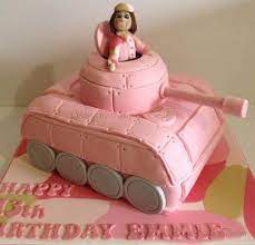 You have the traditional round cake, in one or two layers, the sheet cake that comes in a variety of sizes, but also some cakes especially designed for weddings, and cupcake cakes that are definitely a novelty. Girl Army Tank Cake Tank Cake Army Tank Cake Cake