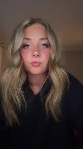 Julia Trout's Instagram, Twitter & Facebook