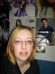 Anna Masson's Instagram, Twitter & Facebook