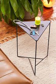 Triangle Side Table In 2021 Metal Side Table Furniture Decor Table Design