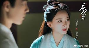 Bị ông chủ sàm sỡ, quấy rối, dàn mỹ nhân phản ứng bất ngờ