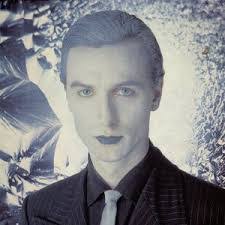 Kurt Stenzel's Instagram, Twitter & Facebook