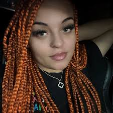 PICKLE LOVERSSSSSS🥒 Popeyes just released new pickle menu items! Pickle  glaze wings, pickle lemonade, fried pickles & a pickle glaze chicken  sandwich 😩😋