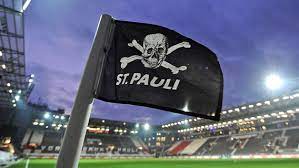 Pauli football and the harbour: Fc St Pauli Verein Und Fans Fordern Dfl Reformen Ndr De Sport Fussball