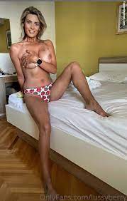 Lussy berry - 71 photo