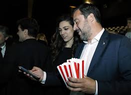 E' fidanzato con francesca verdini, 26 anni. Salvini Prima Uscita Pubblica Con La Nuova Fidanzata Francesca Verdini