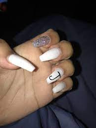 Cream With Boyfriends Initial Nails Colored Acrylic Nails Retro Nails