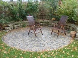 Billedresultat For Lille Rund Sten Terrasse Planera Tradgard Tradgard Uteplats