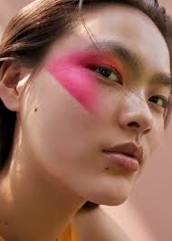 PEOPLE: Hair and Make-up Experte